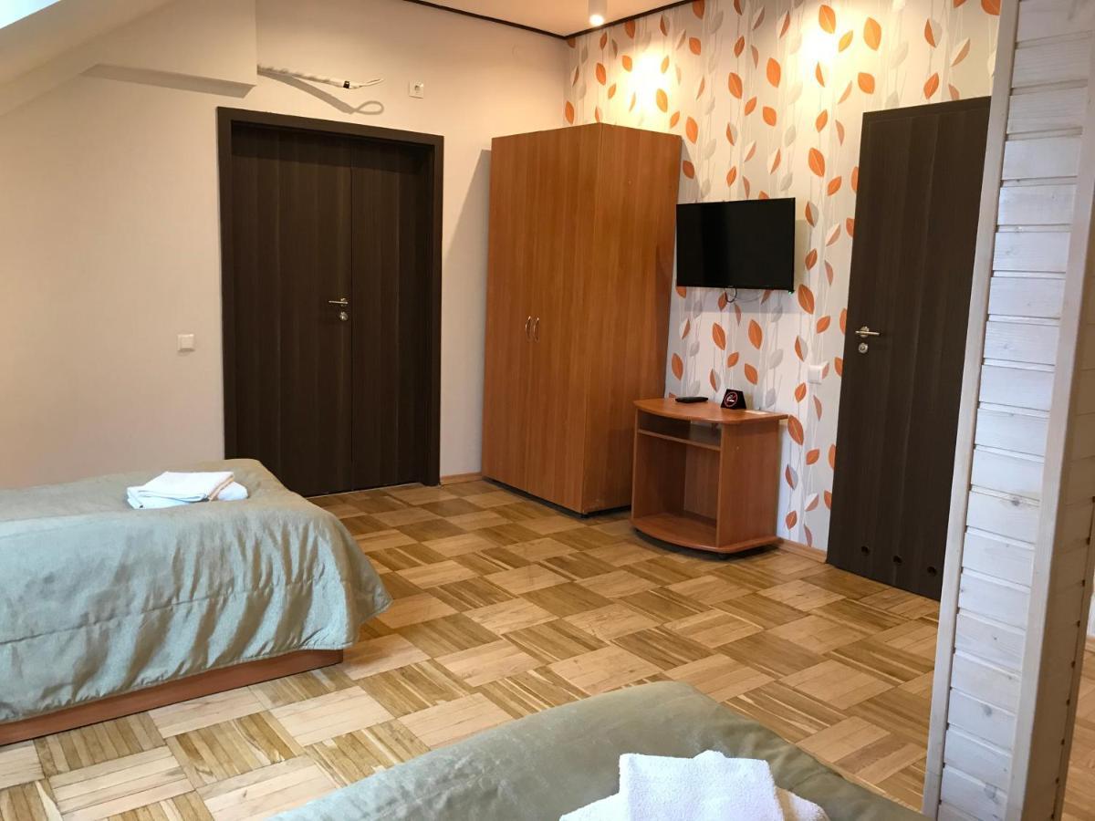 Valentyna Hotel Skhidnytsia ภายนอก รูปภาพ